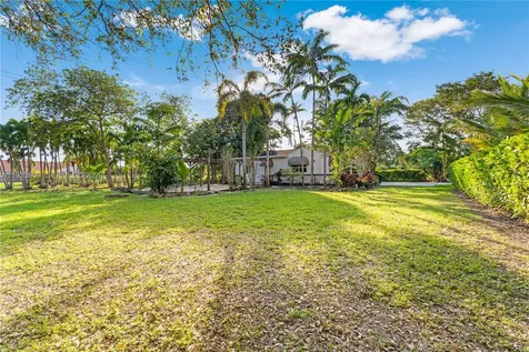 10398 SW 64th Street Miami FL 33173