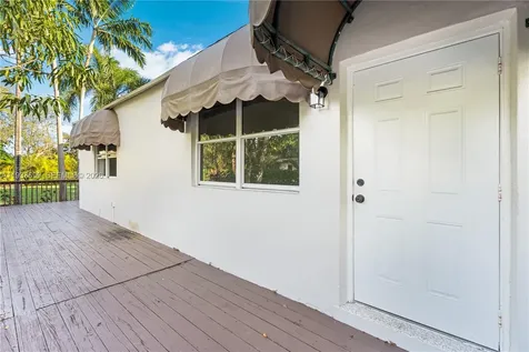 10398 SW 64th Street Miami FL 33173