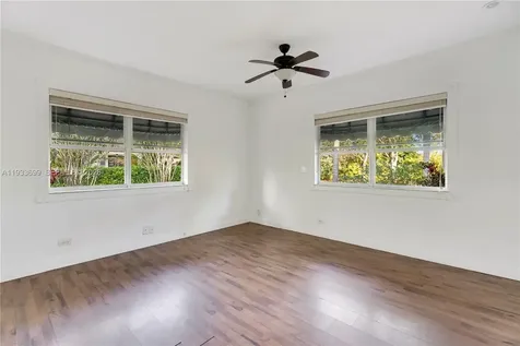 10398 SW 64th Street Miami FL 33173
