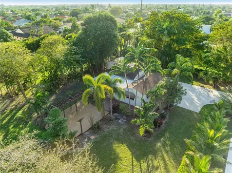 10398 SW 64th Street Miami FL 33173