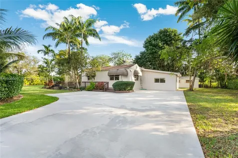 10398 SW 64th Street Miami FL 33173