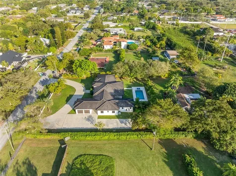 10398 SW 64th Street Miami FL 33173