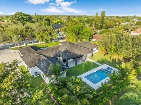 10398 SW 64th Street Miami FL 33173
