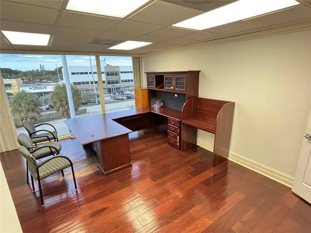 2740 E Oakland Park Boulevard Fort Lauderdale FL 33306