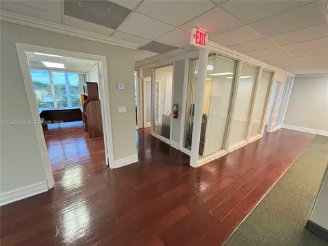 2740 E Oakland Park Boulevard Fort Lauderdale FL 33306