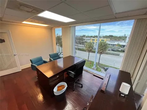 2740 E Oakland Park Boulevard Fort Lauderdale FL 33306