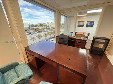 2740 E Oakland Park Boulevard Fort Lauderdale FL 33306