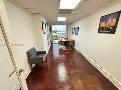 2740 E Oakland Park Boulevard Fort Lauderdale FL 33306