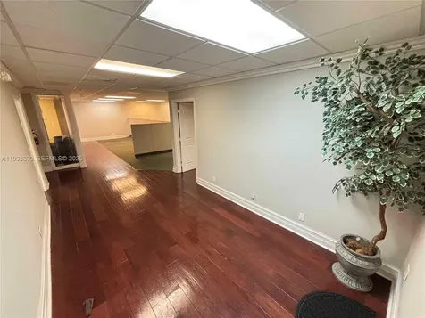 2740 E Oakland Park Boulevard Fort Lauderdale FL 33306