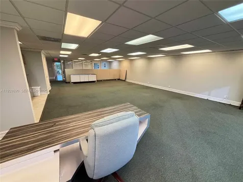 2740 E Oakland Park Boulevard Fort Lauderdale FL 33306
