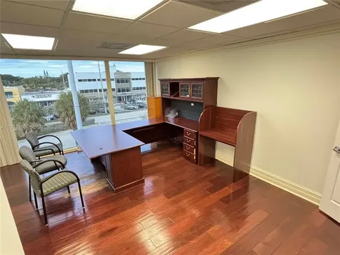 2740 E Oakland Park Boulevard Fort Lauderdale FL 33306