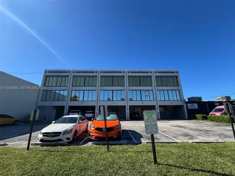 2740 E Oakland Park Boulevard Fort Lauderdale FL 33306