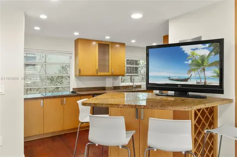 1605 Euclid Avenue Miami Beach FL 33139