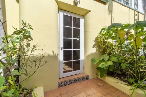 1605 Euclid Avenue Miami Beach FL 33139