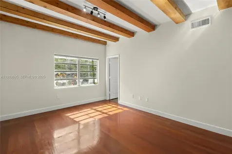 1605 Euclid Avenue Miami Beach FL 33139