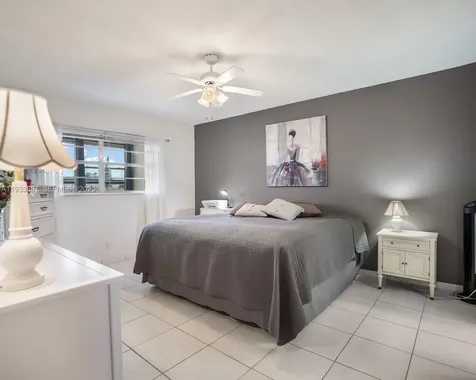 4706 NW 36th Street Lauderdale Lakes FL 33319
