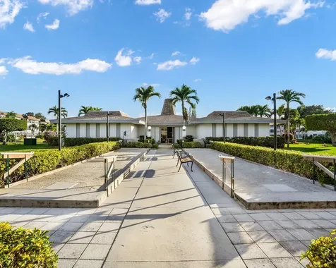 4706 NW 36th Street Lauderdale Lakes FL 33319
