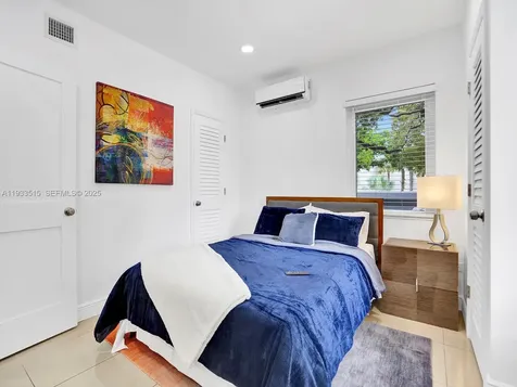 2055 NE 140th Street North Miami Beach FL 33181