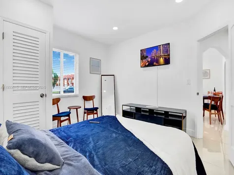 2055 NE 140th Street North Miami Beach FL 33181