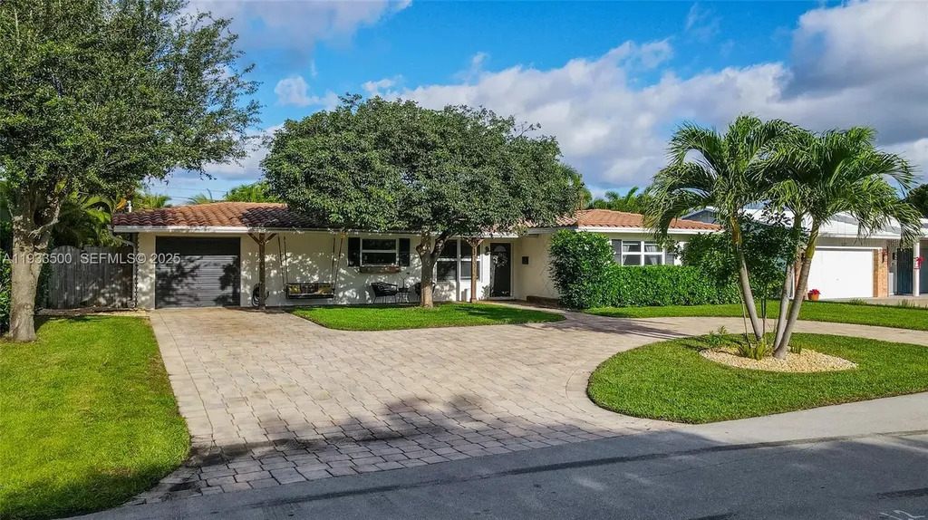 1707 NE 52nd Street Oakland Park FL 33334