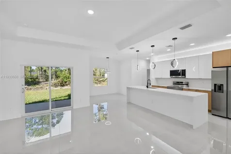 220 Lomax Avenue Lehigh Acres FL 33974