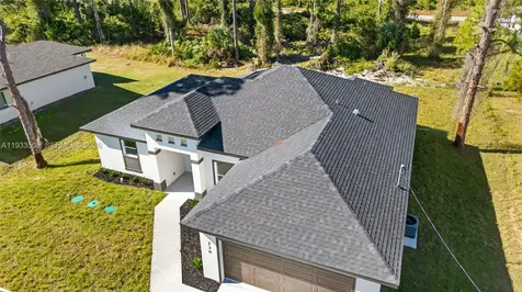 220 Lomax Avenue Lehigh Acres FL 33974