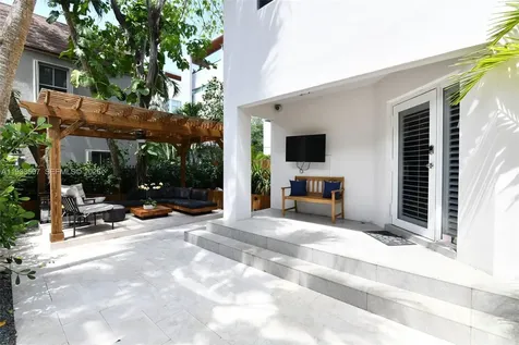 2918 Bird Avenue Miami FL 33133