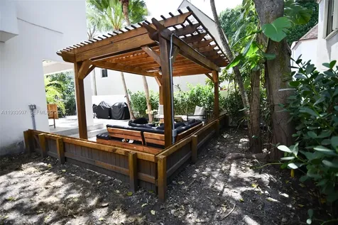 2918 Bird Avenue Miami FL 33133
