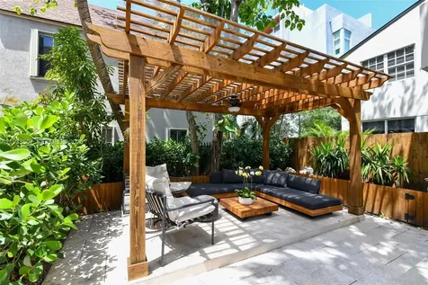 2918 Bird Avenue Miami FL 33133