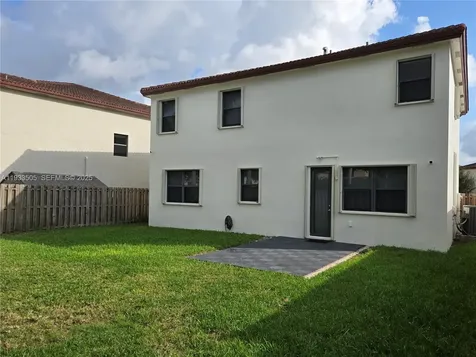 634 SE 37 Avenue Homestead FL 33033