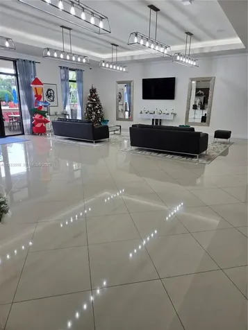 634 SE 37 Avenue Homestead FL 33033