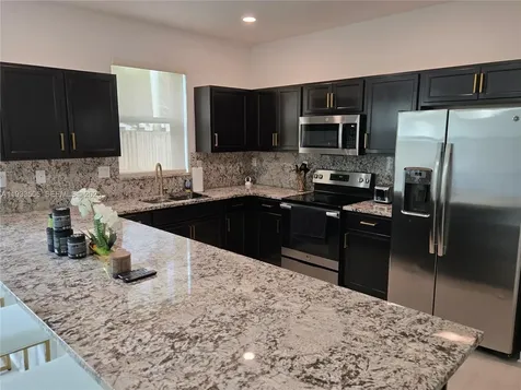 634 SE 37 Avenue Homestead FL 33033