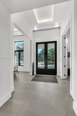 8271 SW 67th Street Miami FL 33143