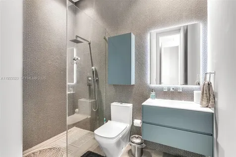 8271 SW 67th Street Miami FL 33143