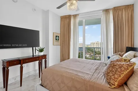 4100 Island Boulevard Aventura FL 33160