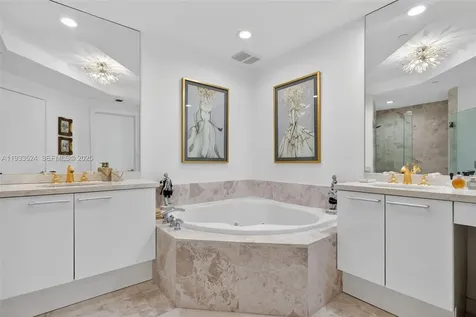 4100 Island Boulevard Aventura FL 33160