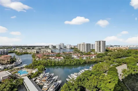 4100 Island Boulevard Aventura FL 33160