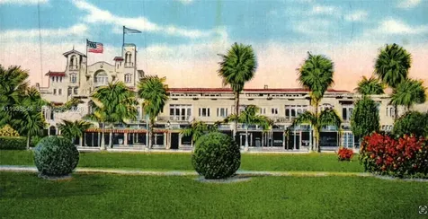 65 S Palm Avenue Sarasota FL 34236