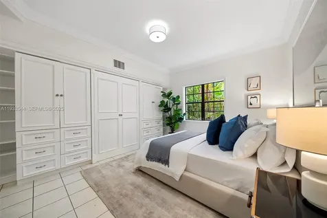3500 Flamingo Drive Miami Beach FL 33140