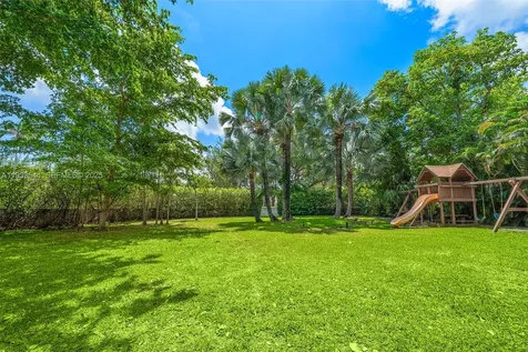 3500 Flamingo Drive Miami Beach FL 33140