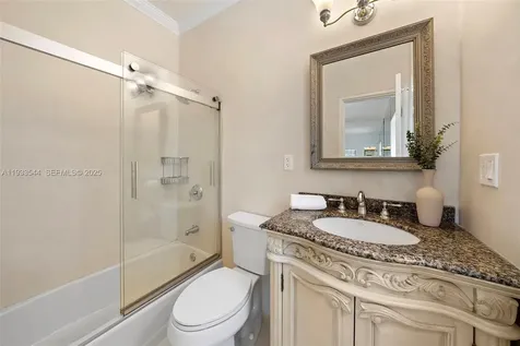 3500 Flamingo Drive Miami Beach FL 33140