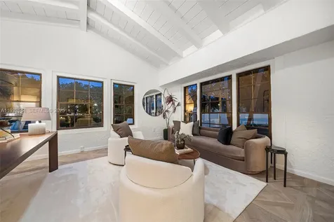 3500 Flamingo Drive Miami Beach FL 33140