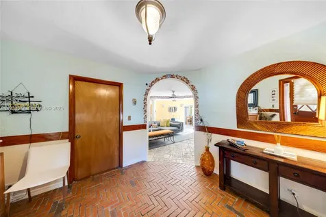 1840 Tigertail Avenue Miami FL 33133