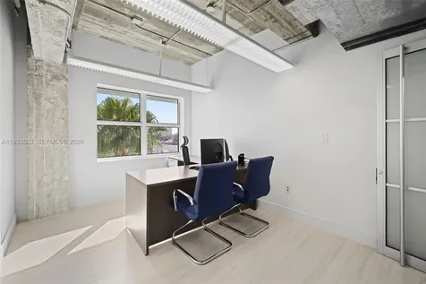 605 Lincoln Road Miami Beach FL 33139