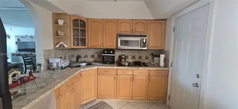 18900 NE 14th Avenue Miami FL 33179