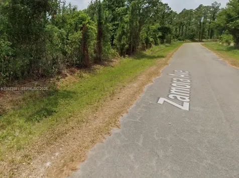8003 Zamora Avenue Sebring FL 33872