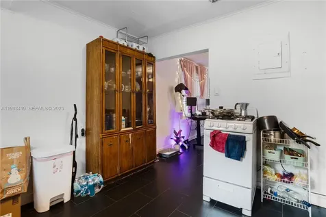 9210 NW 4th Avenue Miami FL 33150