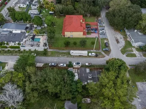9210 NW 4th Avenue Miami FL 33150