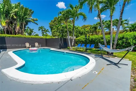 437 NE 107th Street Miami FL 33161