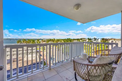 2016 Bay Drive Miami Beach FL 33141